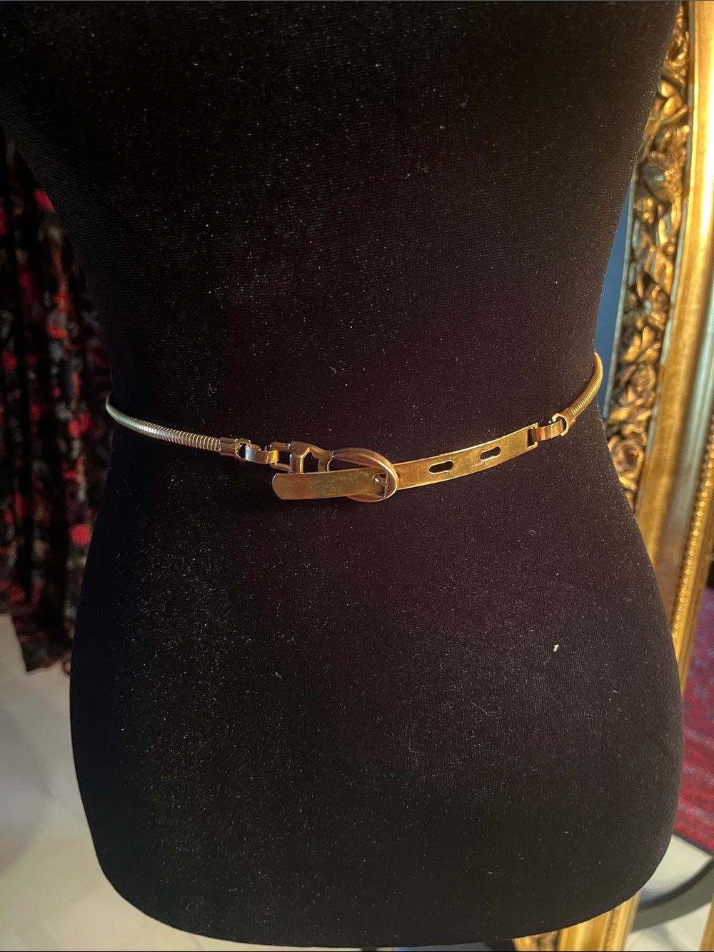 Vintage Gold Tone 70s Disco Stretch belt size XS